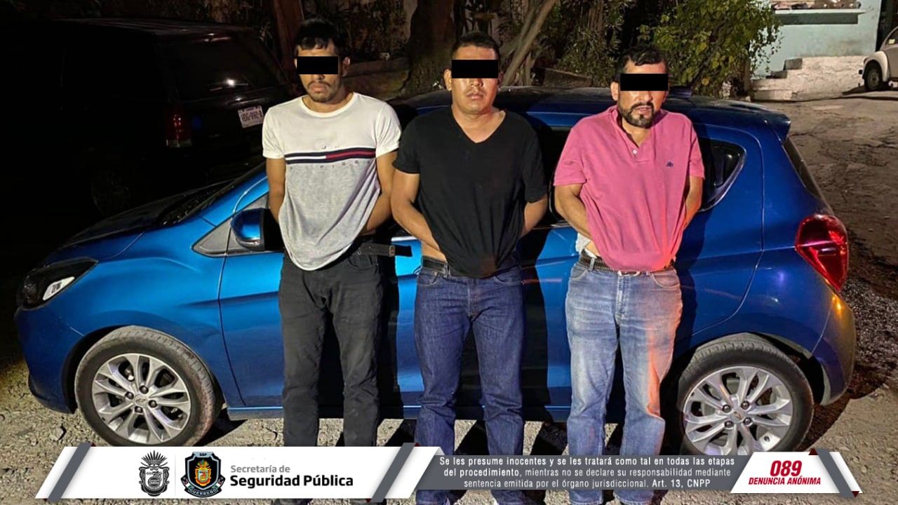 Detiene la policía estatal a tres personas en el municipio de Chilpancingo