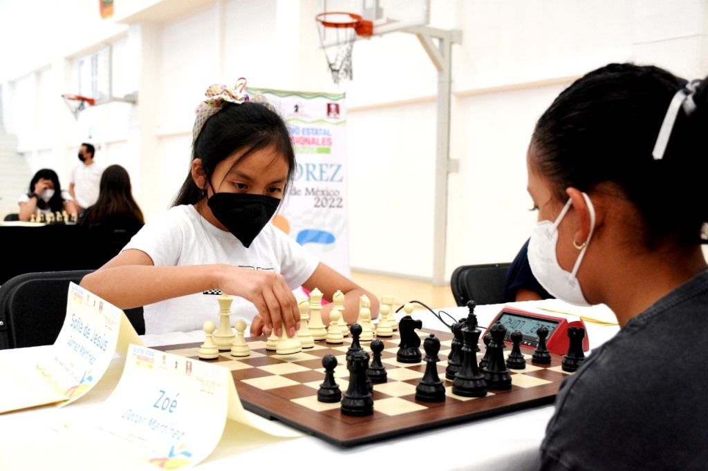 Clasifican 12 ajedrecistas a etapa regional de los juegos nacionales CONADE 2022