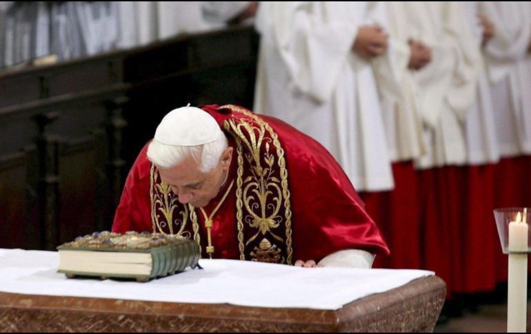 Desmienten muerte de Benedicto XVI, papa emérito