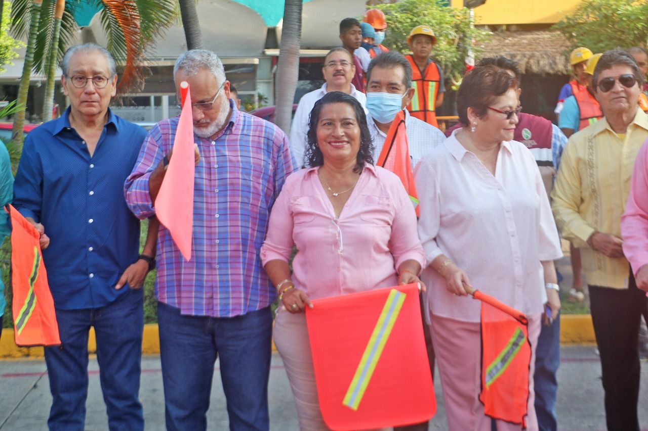 Da Abelina López banderazo para la rehabilitación del colector Nao Trinidad
