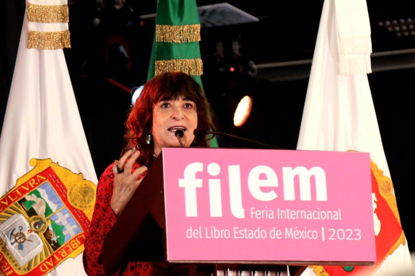 Inauguran Feria Internacional
del Libro del Estado de México.