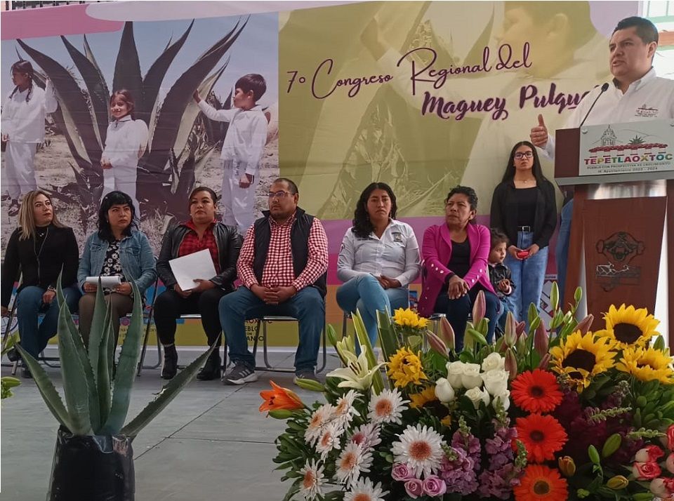 Realizan Séptimo  Congreso Regional del Maguey Pulquero en Tepetlaoxtoc