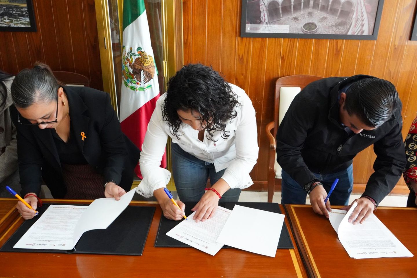 Firma convenio gobierno de Texcoco y secretaría de las mujeres en el estado de México