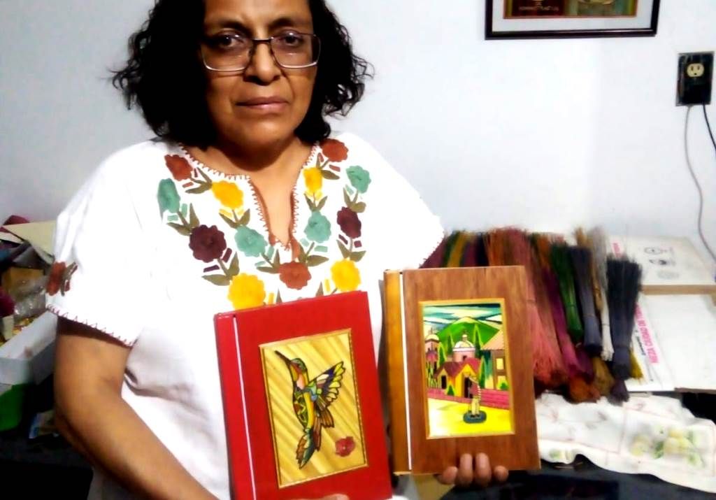 Artesanías mexiquenses, coloridas piezas con fibras vegetales