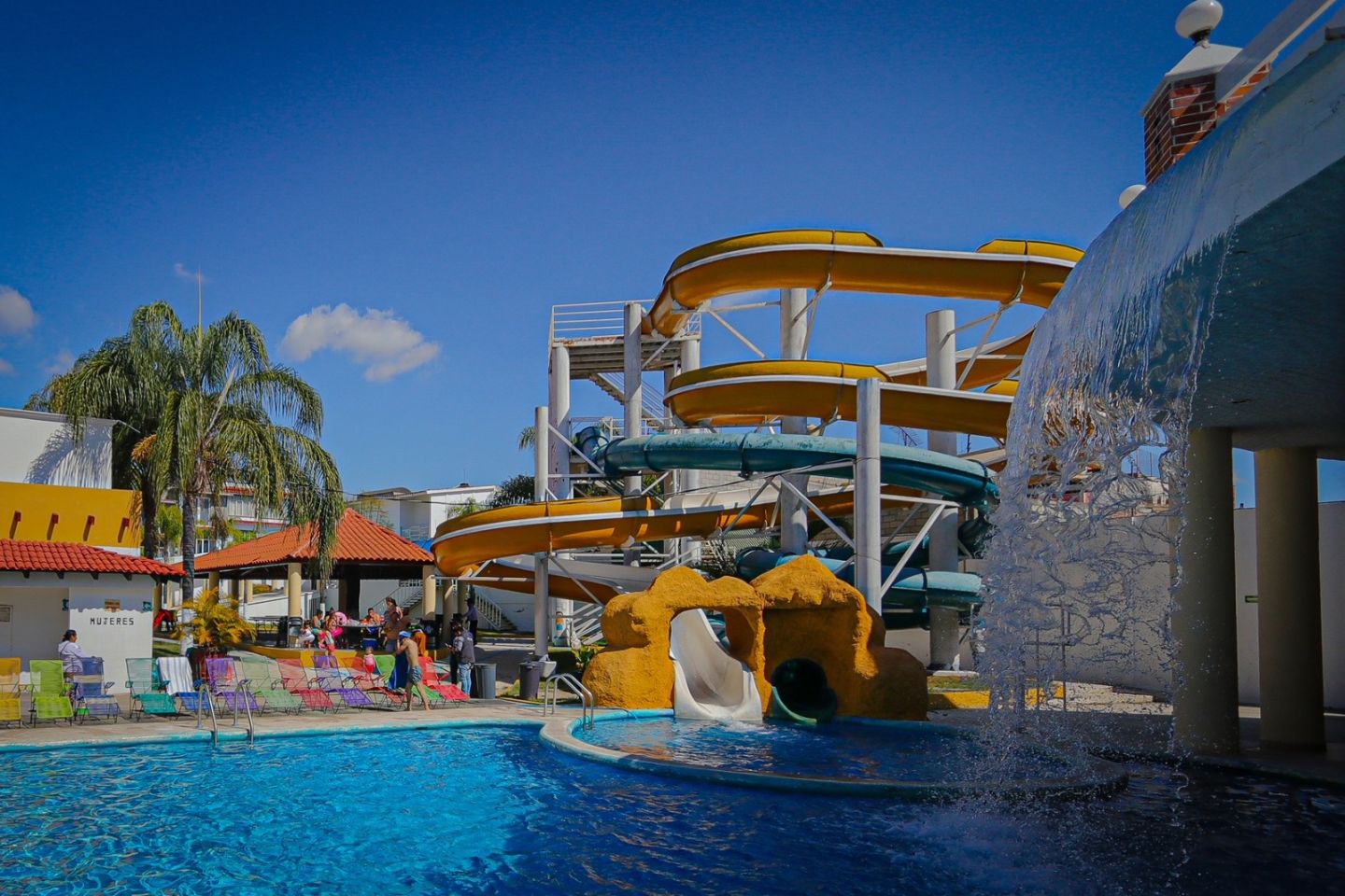 Disfruta este fin de semana en los parques acuáticos y balnearios del estado de México 