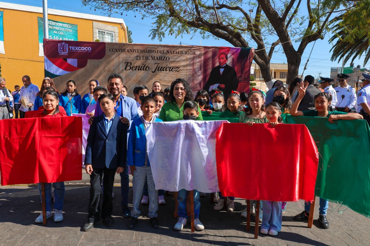 Conmemoran en Texcoco el CCXVIII aniversario del natalicio de Benito Juárez 