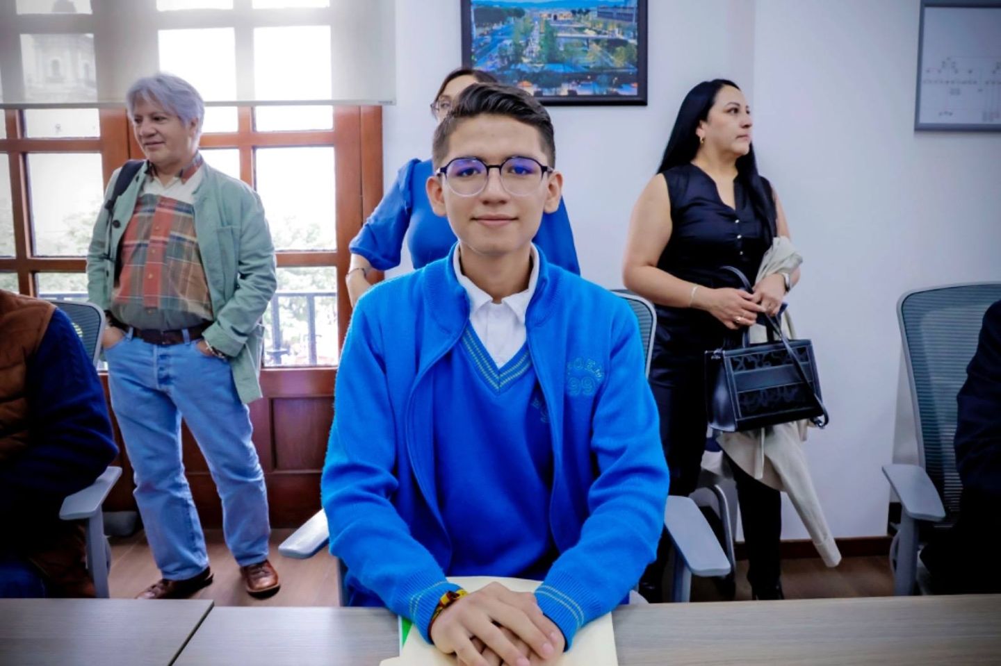 Estudiante Mexiquense Conquista Colombia con
Proyectos de Innovación, Educación y Medio Ambiente