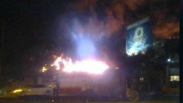 Se registró el incendio de una mueblería en Ecatepec.
