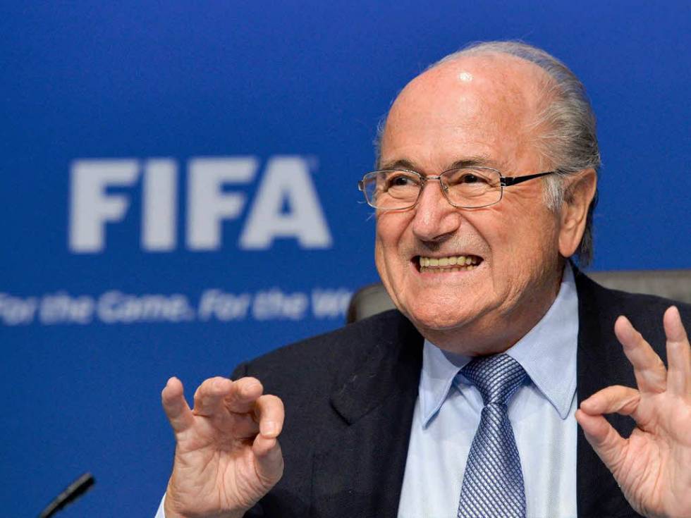 Blatter sobrevive al escándalo y logra relección al frente de la FIFA