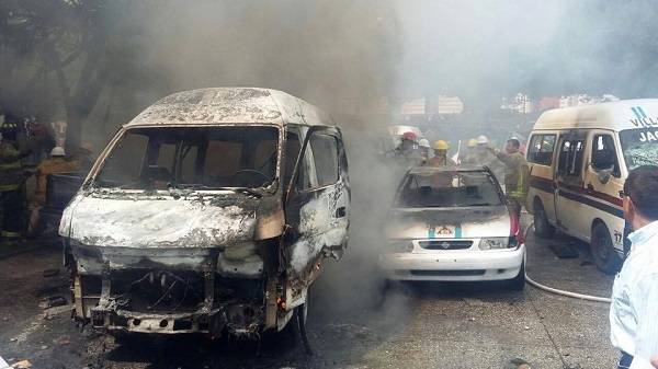 Se enfrentan dos grupos de transportistas, más de 15 heridos y cinco desaparecidos en Chilpancingo