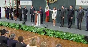 Peña Nieto renueva a titulares de 10 dependencias de su administración