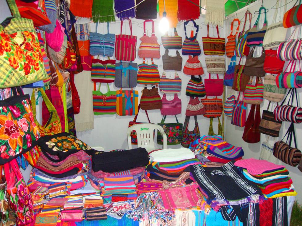 Domingo de luz, color, baile y canto en la Feria de la Cultura en Chapingo