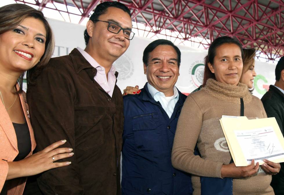 Entregan calentadores solares a 300 familias de zonas vulnerables de Ecatepec