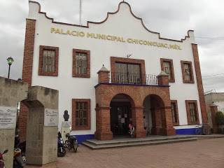 Se robaron un cajero automático en el palacio municipal de Chiconcuac, Estado de México
