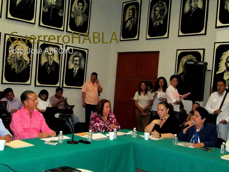 El 3 de diciembre, evaluación a profesores en Guerrero: SEG