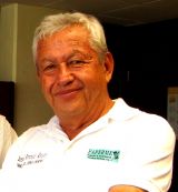 Los periodistas debemos servir al pueblo