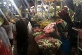 Peligra el mercado de flores Juanto a Vaqueris