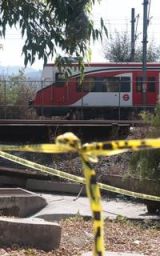 Aparece en Cuautitlan Izcalli otro cadáver embolsado ahora se trata de un hombre encontrado a un lado del tren suburbano