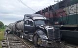 
Tren contra tráiler en Otumba, gana el tren no hubo pérdidas humanas
