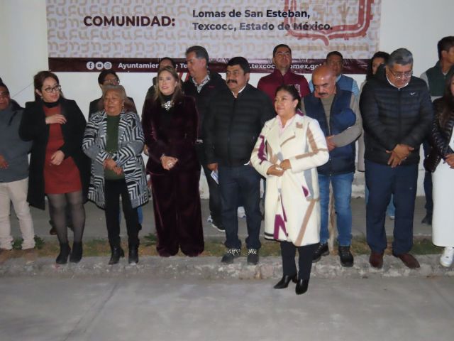 Gobierno de Texcoco inauguró alumbrado público en Lomas de  San Esteban