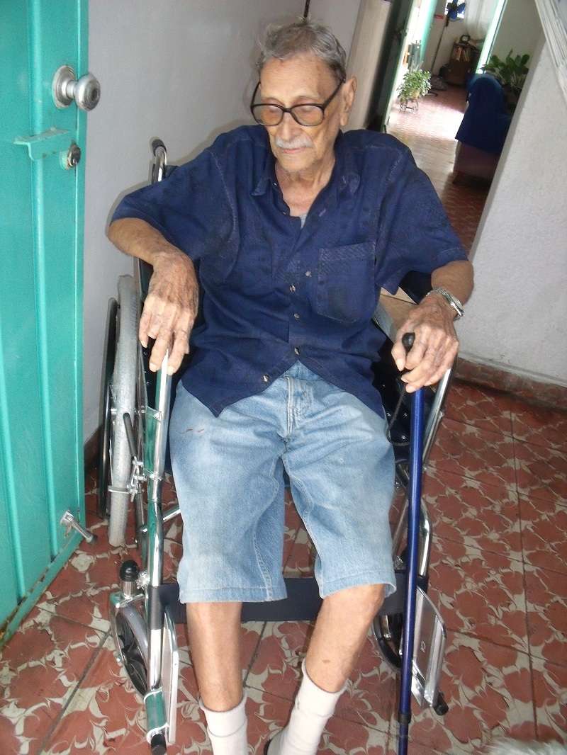 Uno de los beneficiados. Don Manuel Castillo.