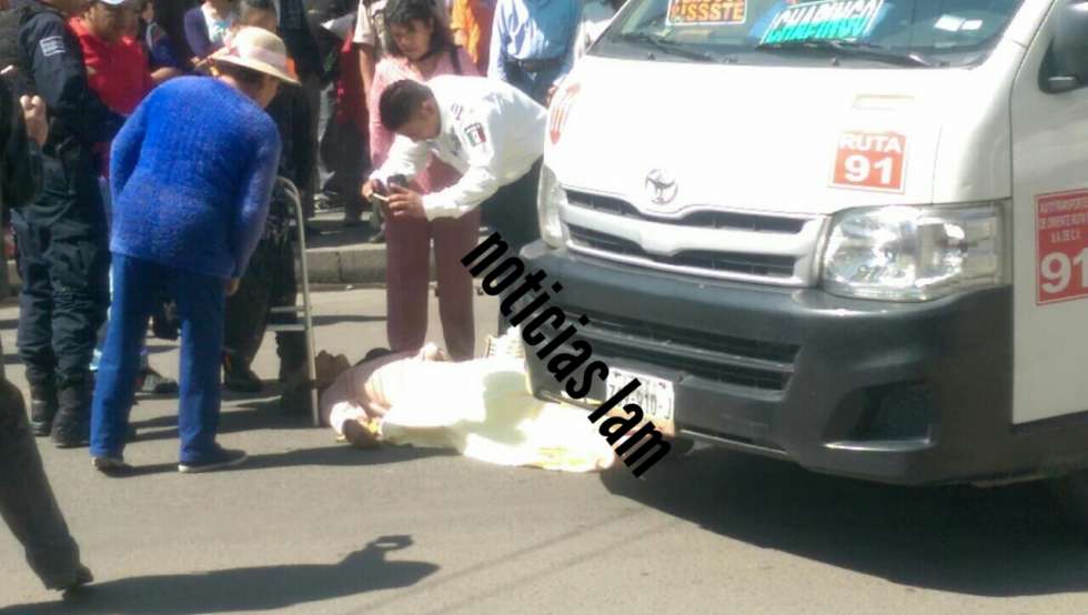 La víctima tenia  aproximadamente de 75 años.