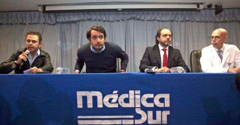 Personal de Médica Sur informó que López Obrador había sufrido un infarto al miocardio... Foto: Eduardo Miranda