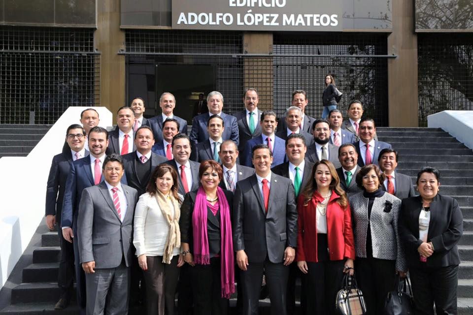 Reunión de coordinadores de diputados de todos los estados en la CONALPRI, A.C. en la ciudad de México