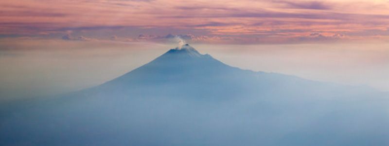Científicos de la UNAM buscan obtener radiografía del Popocatépetl