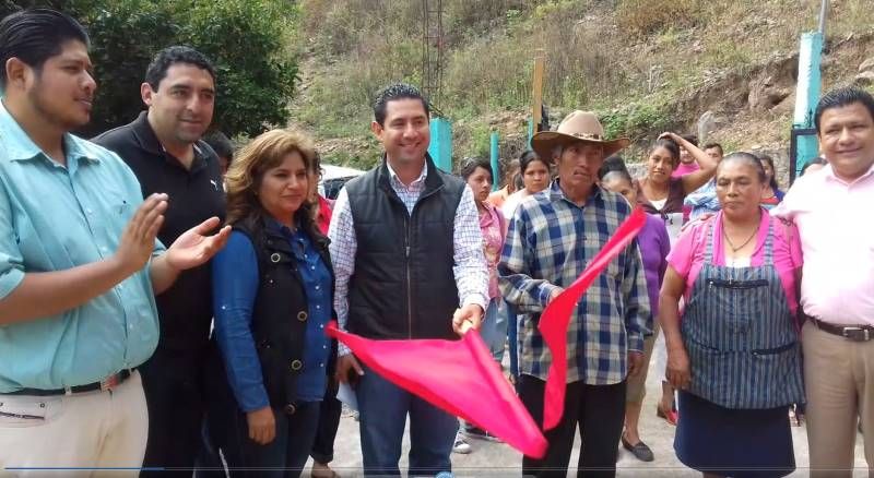 Aula, baños, cisterna y humedal obras para la comunidad de la Cascada construye el gobierno de Taxco