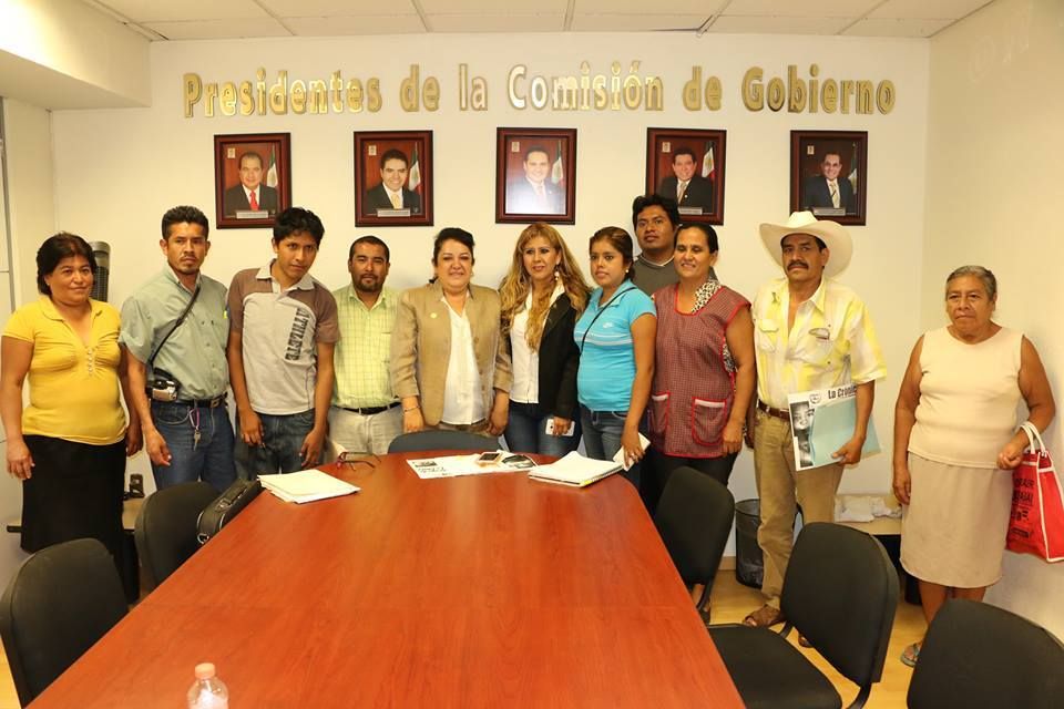 La presidenta de la Comisión de Gobierno del Congreso local, Flor Añorve Ocampo, se reunió con el cabildo del Ayuntamiento de Mártir de Cuilapan 