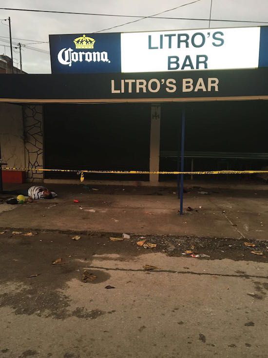Matan a comerciante en bar y a un campesino dentro de su casa en Iguala 