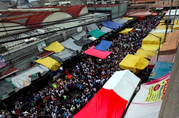 Marchas y ambulantaje afectan al  comercio establecido en Chilpancingo, señala empresaria
