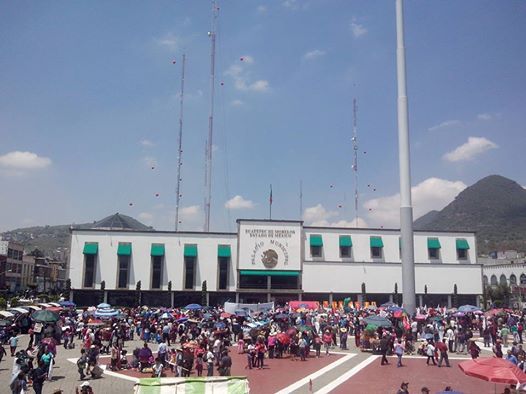 Plantón de ciudadanos por tiempo indefinido en Ecatepec 

