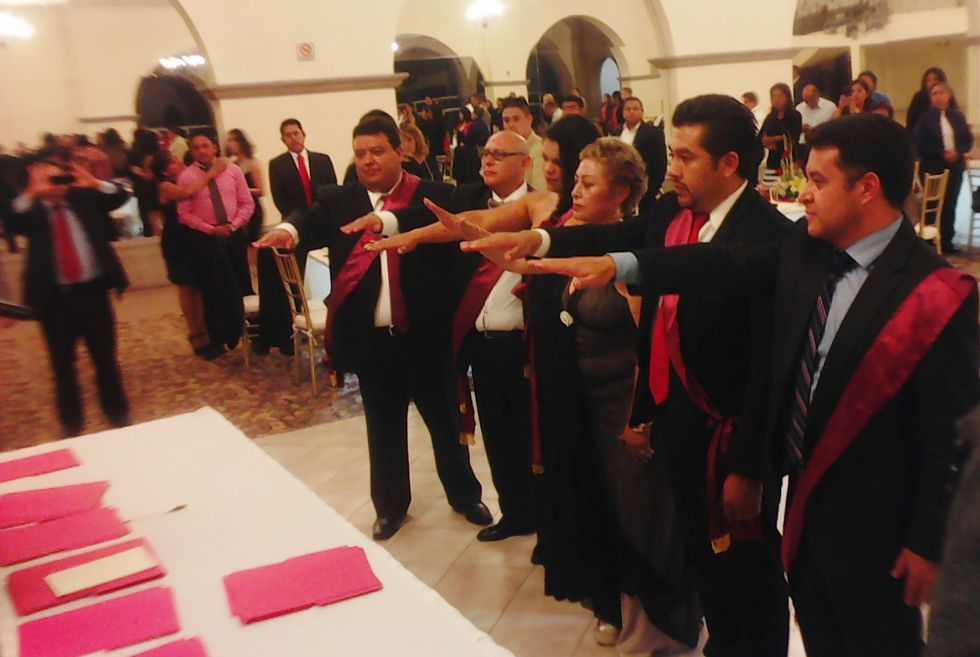 Rinden protesta ’Juristas Colegiados del Estado de México’