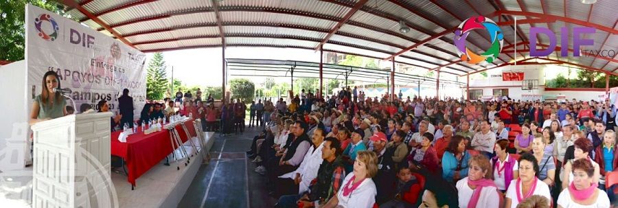 Entrega Lili Campos más de 1,000 apoyos en Pedro Martin dentro del programa jueves de apoyos del DIF Taxco