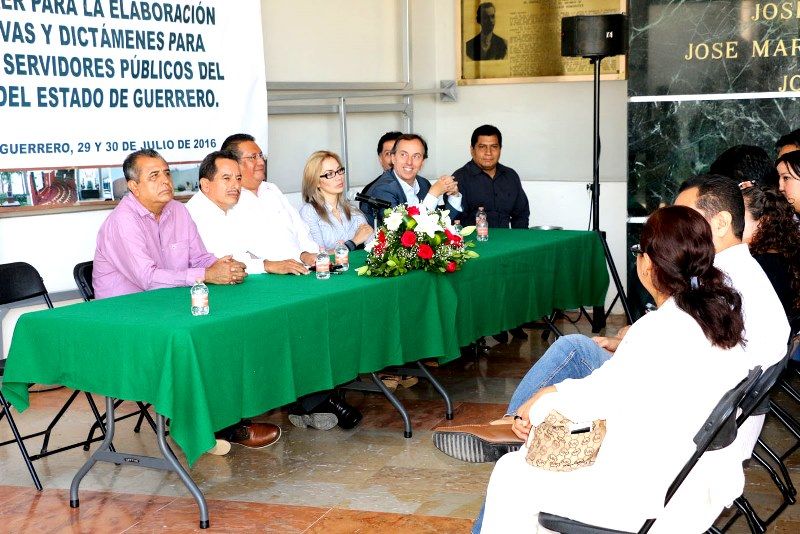 ’Los legisladores debemos ofrecer a la sociedad un trabajo pulcro y eficiente,’: diputado Víctor Manuel Martínez Toledo