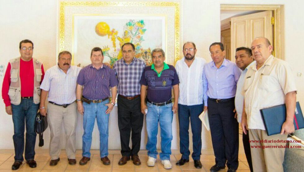 Se reúne gobernador Héctor Astudillo con mineros de Taxco