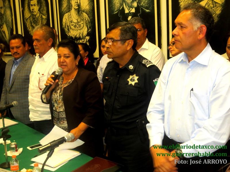 La seguridad de los guerrerenses en crisis por falta de recursos, se queja el Fiscal General Javier Olea Peláez