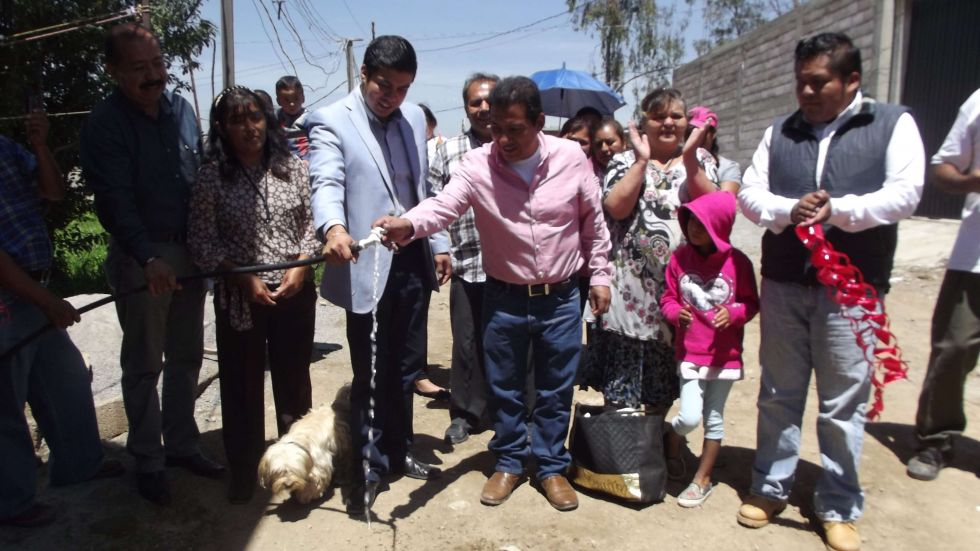 Unión de pueblo y trabajo en equipo para realizar obras en Ixtapaluca