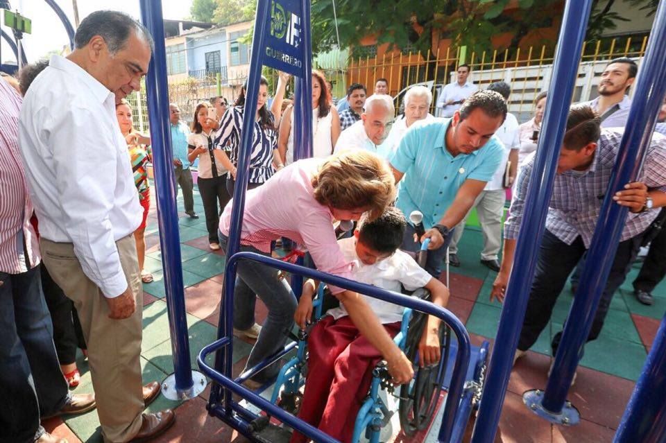 En Guerrero hay inclusión para niños y jóvenes con discapacidad: Astudillo 
