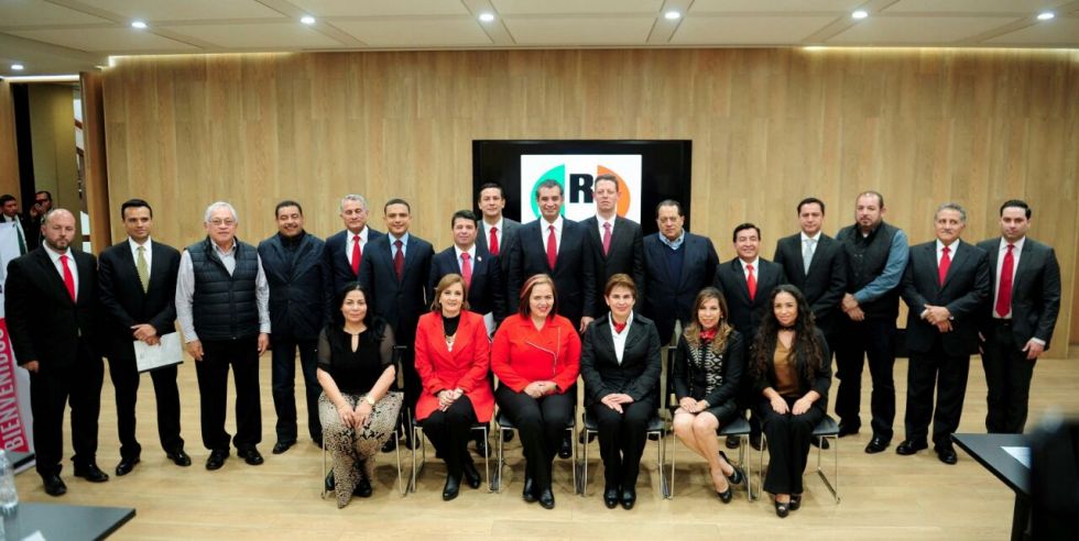 Se reunirán el  CEN y legisladores locales priistas con el presidente  Enrique Peña Nieto