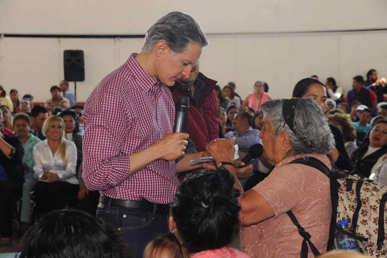 Alfredo Del Mazo se reúne con la militancia priista de ECATEPEC 