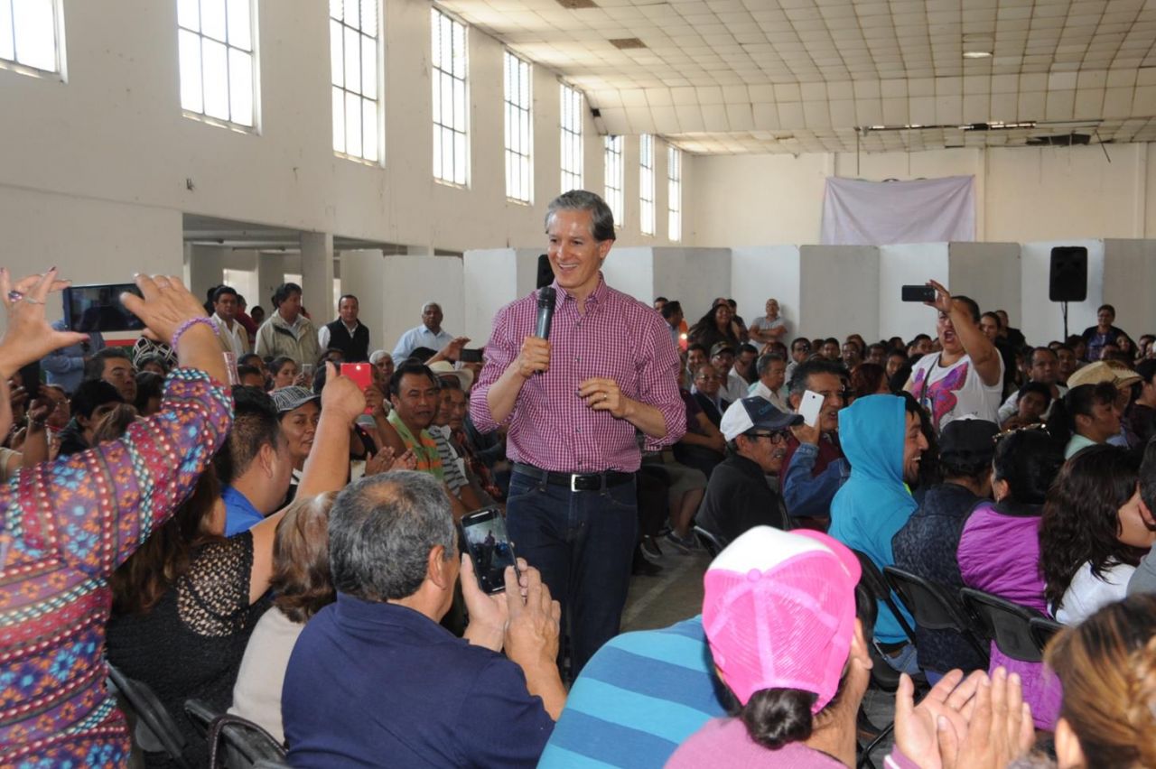 Alfredo del Mazo se reúne con más de dos mil 700 delegados en Ecatepec 