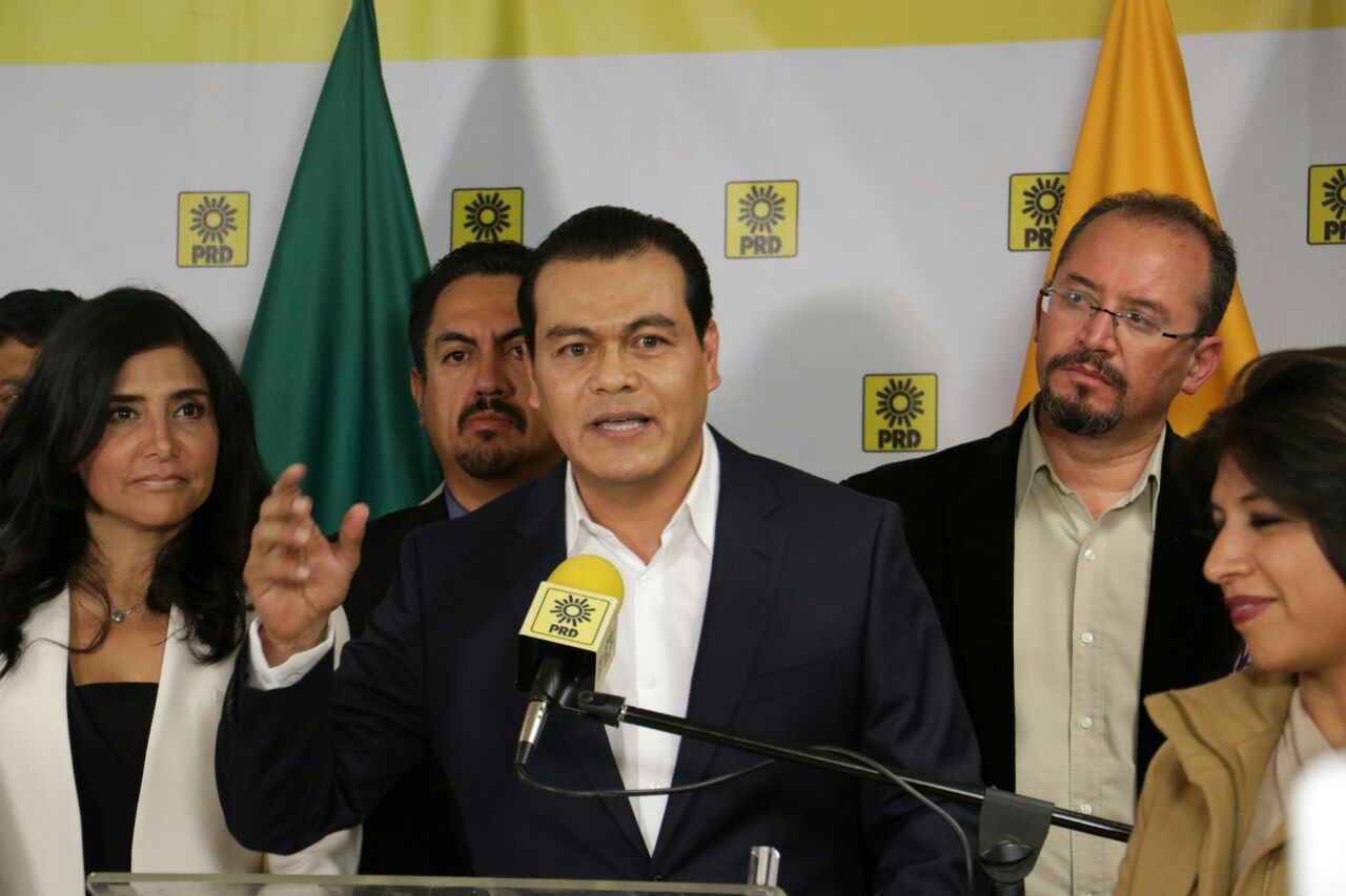 Designan a Juan Zepeda como candidato del PRD para gubernatura en Edomex 