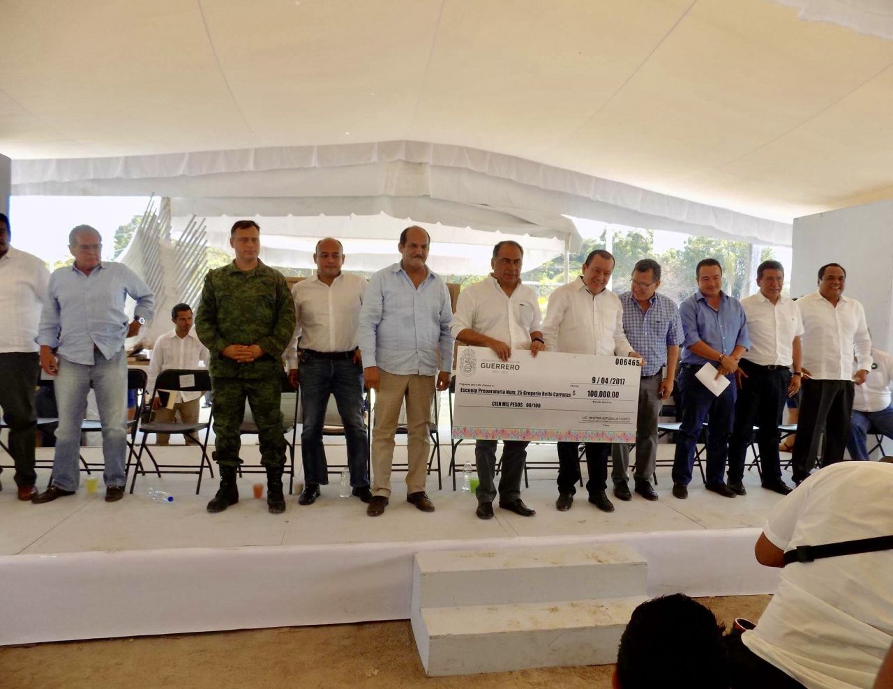 Intensa gira de trabajo encabeza Astudillo por Petatlán y Zihuatanejo