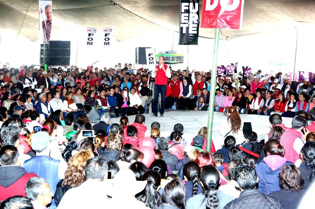 Propone del Mazo duplicar el número de becas para estudiantes mexiquenses
