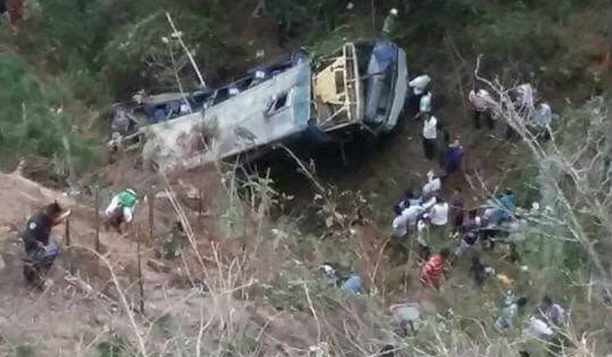 Accidente de autobús en Chiapas deja 17 muertos