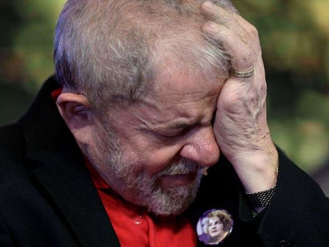 Expresidente Lula da Silva, condenado a 9 años y medio de cárcel por corrupción
