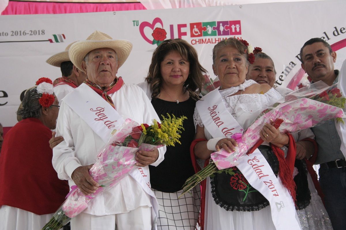 Nombran a Rey y Reina del Adulto Mayor 2017 en Chimalhuacán